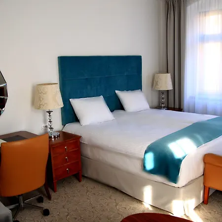 Srodka Boutique Hotel-2