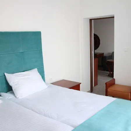 Srodka Boutique Hotel-3